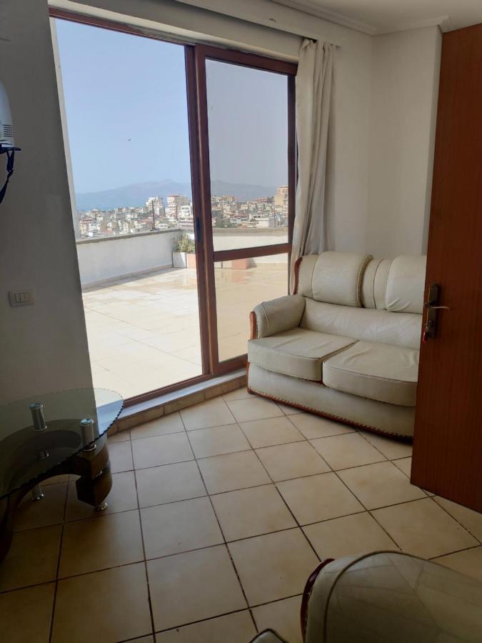 Private Studio Sea View 2 Minutes Away From Beach ساراندا المظهر الخارجي الصورة